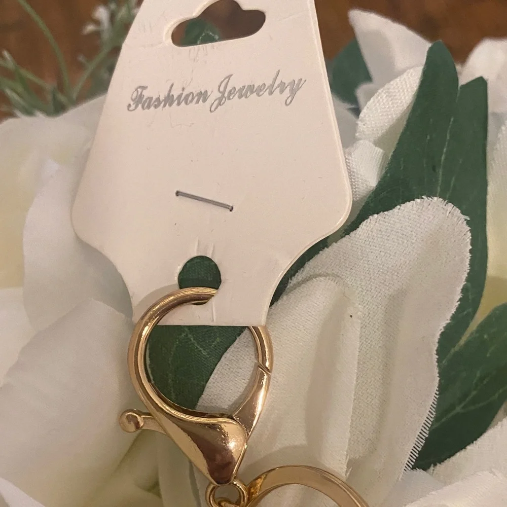 Gold Bow Keychain with Rhinestones - Picture 5 of 7